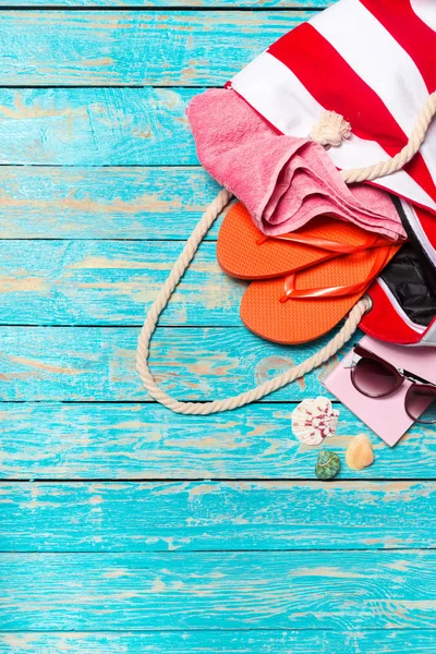 Plaj eşyalarıyla yaz tatili geçmişi