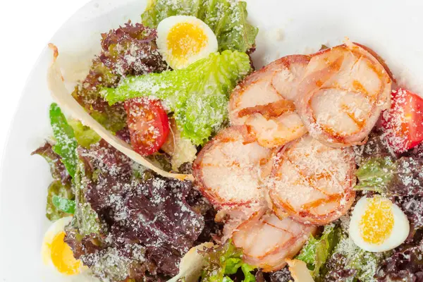 taze karides salatası, yakın