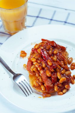 Beyaz fasulye domates sosu, yakın çekim