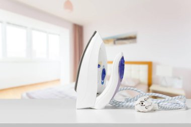 Buharlı ütü, görünümü kadar yakın