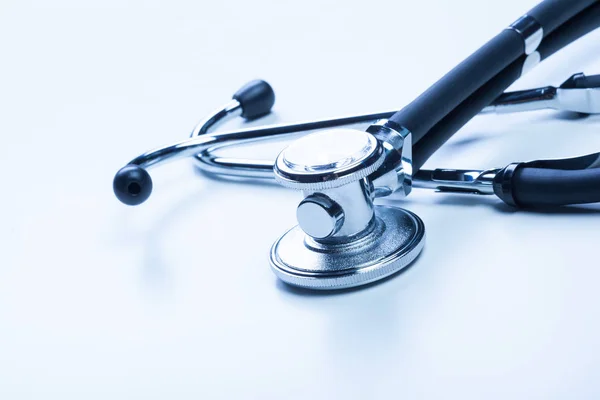 Medicinsk Stetoskop Eller Phonendoscope Isolerad Vit Bakgrund — Stockfoto