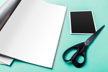 Dergi sayfaları kavramı, yakından görmek