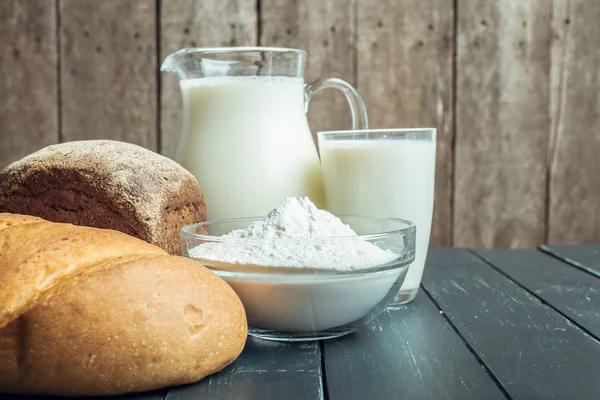 Melk Bakkerijproducten — Stockfoto