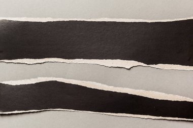 siyah yırtık kağıt, yakın çekim görünümü 