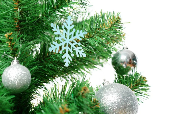 Weihnachtsbaum Isoliert Auf Weißem Hintergrund — Stockfoto