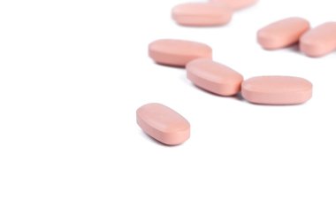 beyaz izole hap yakın çekim