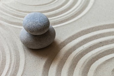 Zen taş bahçe görünümü kapatın