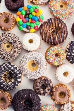 renkli donuts bir seçki yakın çekim.