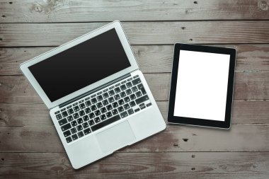 ofis çalışma masası yakın çekim 