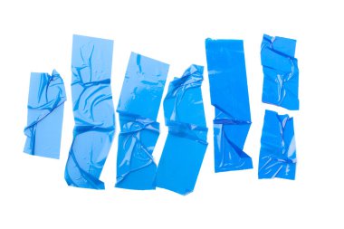 Beyaz arka plan üzerinde çeşitli yapışkan bant adet topluluğu