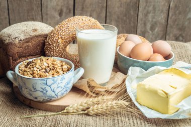 süt ve ekmek ürünleri