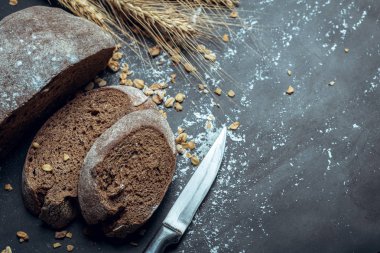 rustik taze pişmiş ekmek