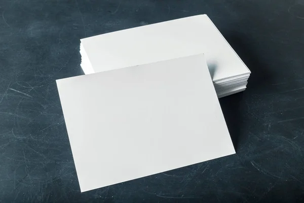 Papel Apoiado Cartões Visita Branco Pilha — Fotografia de Stock