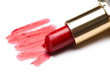 Beyaz, yakın çekim görünümünde izleme rujla