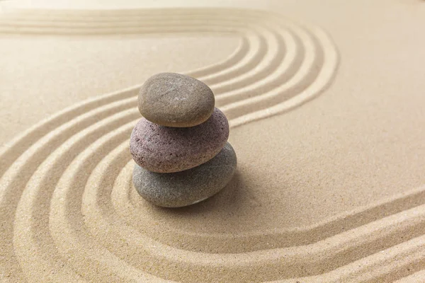 Kamienie Medytacja Zen Piaszczyste Podłoże — Zdjęcie stockowe