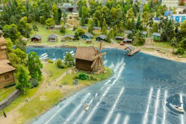 minyatür dünya, yakın