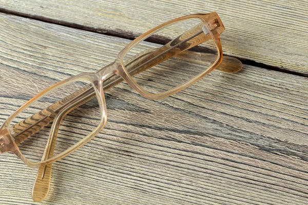 Gros Plan Des Lunettes Sur Table Bois — Photo