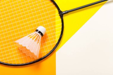 badminton raketle, görünümü kadar yakın