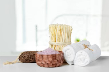 Tahta masadaki spa tedavisinin bileşimi