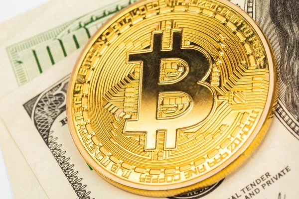 Altın Bitcoin dolar arka plan üzerinde Kapat