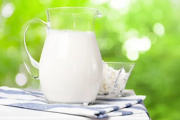 Mleko Zielonej Przestrzeni — Zdjęcie stockowe