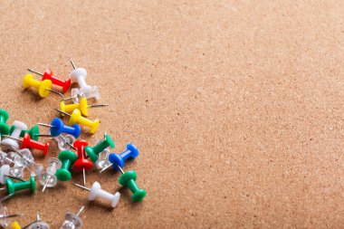 Grup raptiye cork board tutturulmuş 