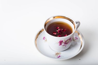 Siyah çay Çin Kupası ve fincan tabağı