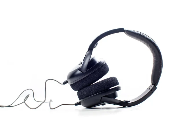 Ακουστικά Απομονώνονται Λευκό Φόντο — Φωτογραφία Αρχείου