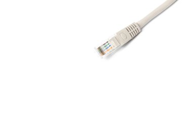 Ağ kablosunun beyaz bir arka plan üzerinde Kapat