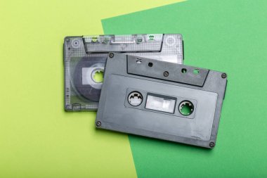 Kasetlerden renk arka plan üzerinde