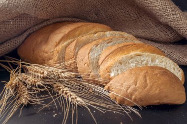 lezzetli taze pişmiş ekmek