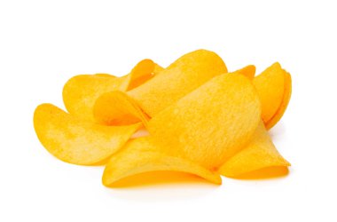 Patates cipsi beyaz arkaplanda izole.