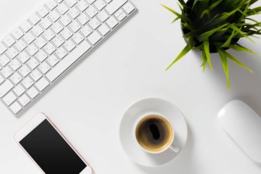 Ofis Masası, üstten görünüm