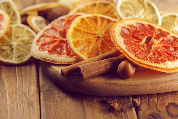 Gedroogde Sinaasappel Citroen Segmenten Achtergrond — Stockfoto