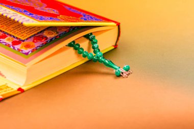 İslami kitap kerim closeup