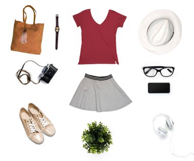 Beyaz arka plan üzerinde izole kadın giyim kolaj