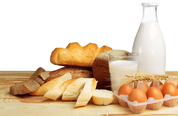 Masanın Üzerinde Süt Ekmek Kadar Yakın — Stok fotoğraf