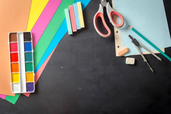 Okul ofis malzemeleri, okul kavramı başa 