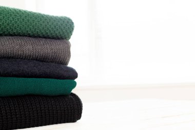 Kazak örme yığını beyaz rahat 