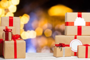 hediye kutuları arka plan bulanık Tarih yığını