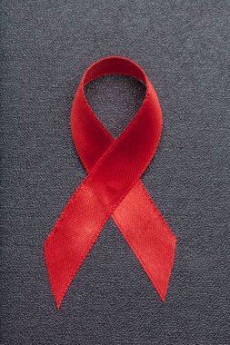 AIDS konusunda sembolü olarak şerit