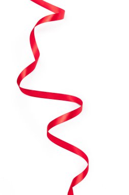 Beyaz arka plan üzerinde izole şenlikli şerit 