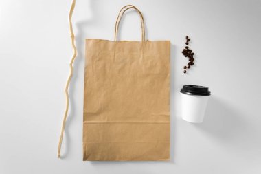 Beyaz kahve fincan. Marka öğesi