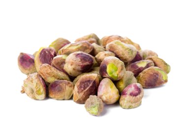 Fıstık fıstığı beyaz arka planda izole