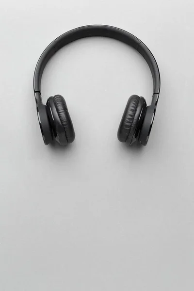 Headphones Modernos Sem Fio Close — Fotografia de Stock