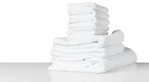 Wellness Handtücher Isoliert Auf Weißem Hintergrund — Stockfoto