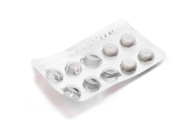 Hapları üzerinde izole beyaz arka plan blister 