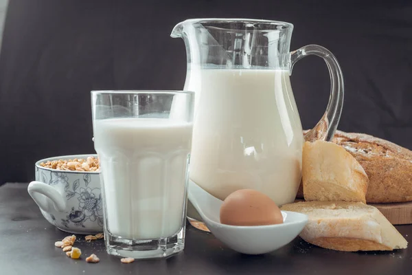 Close Van Melk Bakkerijproducten — Stockfoto