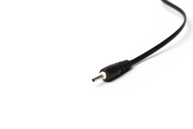 Elektrik güç adaptörü beyaz arkaplanda izole edildi