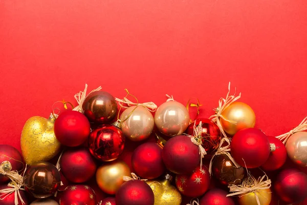 休日の装飾でクリスマスや新年の組成 — ストック写真